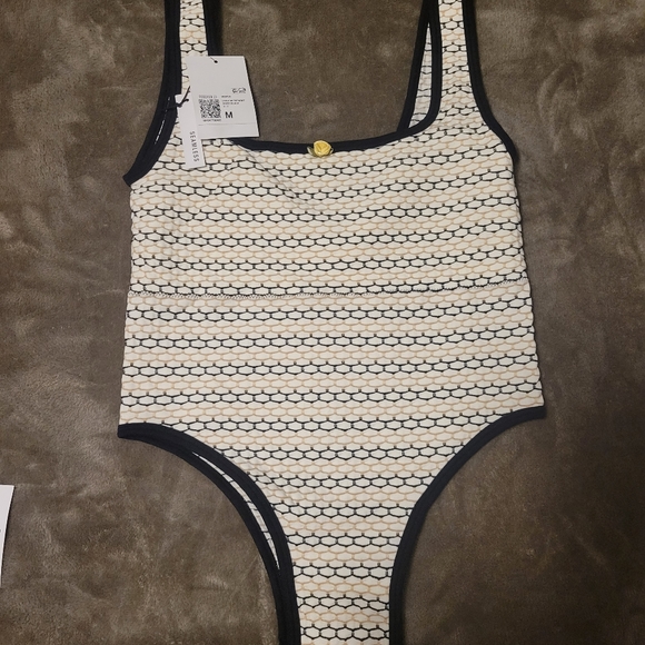 Forever 21 body suit - Picture 2 of 3